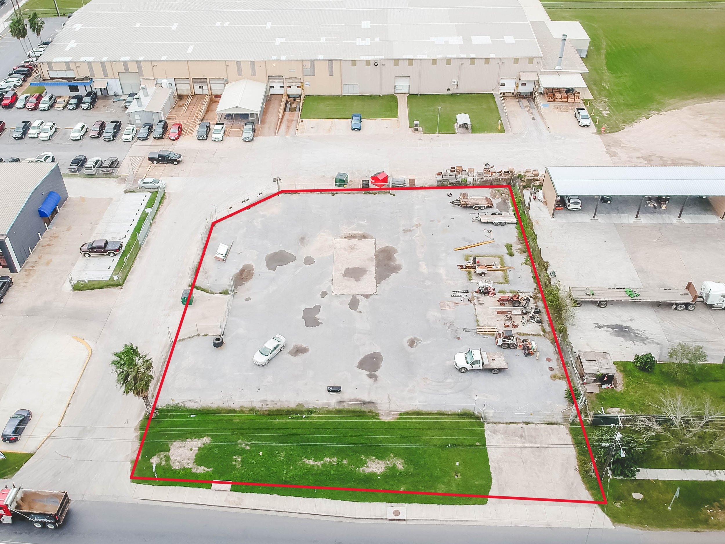 2661 Dana Ave. Brownsville, TX. commercial lot for sale at excellent location